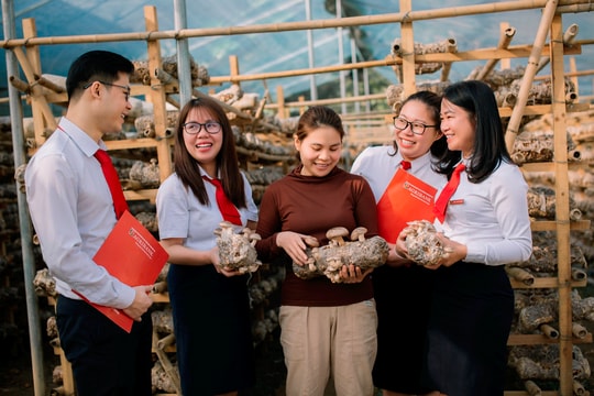 Agribank tích cực hỗ trợ hộ kinh doanh chuyển đổi thành doanh nghiệp