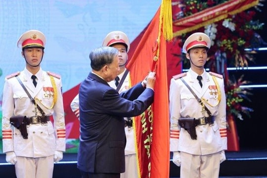 Tổng Bí thư Tô Lâm gợi ý 4 vấn đề ngành tài chính cần quan tâm trong bối cảnh mới