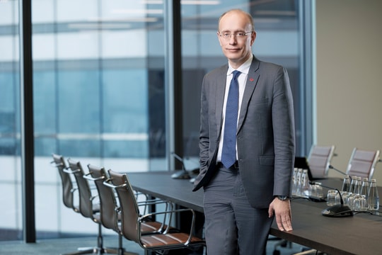 CEO Jens Lottner tiếp tục được giao trọng trách dẫn dắt Techcombank nhiệm kỳ tiếp theo