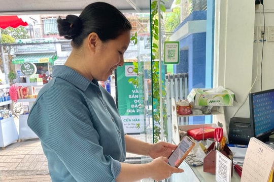 Tạo lực đẩy thúc đẩy thanh toán không dùng tiền mặt trên địa bàn tỉnh An Giang