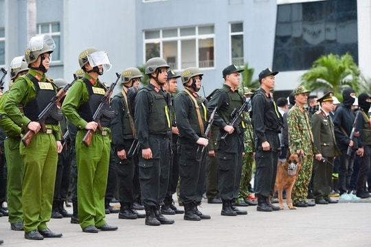 Đấu tranh, ngăn chặn hoạt động tài trợ tiền, tài sản cho  hoạt động xâm phạm an ninh quốc gia, khủng bố