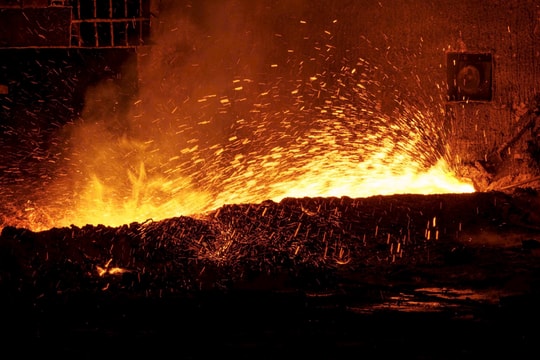 Tin vui từ dự án tỷ USD của Hòa Phát: Lò cao số 2 ra mẻ gang đầu tiên