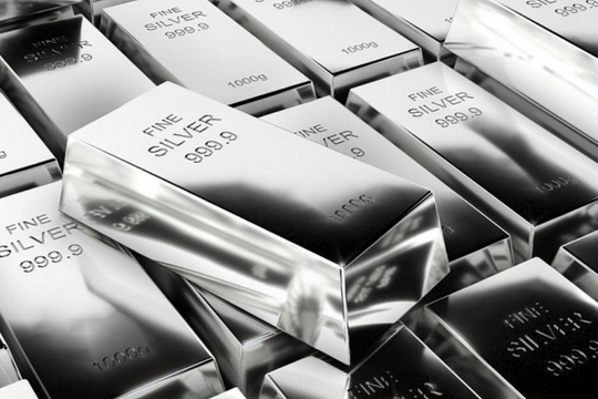 Sự bùng nổ của giá bạc châm ngòi cho siêu chu kỳ lớn nhất trong 14 năm