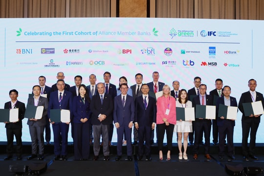 4 ngân hàng Việt Nam tham gia Liên minh hỗ trợ thúc đẩy tài chính xanh bền vững