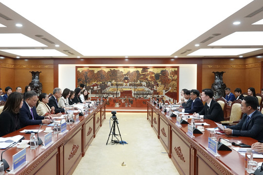 Bộ Tài chính làm việc với Đoàn công tác Hồng Kông (Trung Quốc) về hợp tác tài chính - đầu tư