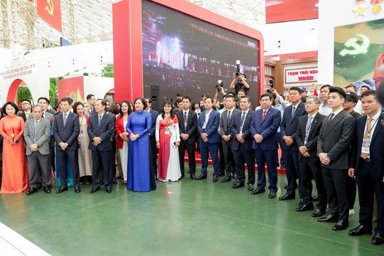 Ấn tượng Agribank tại Triển lãm thành tựu 80 năm - Hành trình khát vọng vươn cao cùng đất nước