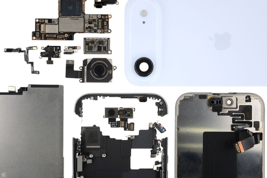 iPhone Air cấu trúc bên trong gần như toàn pin