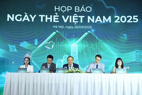 Vietcombank tiếp tục đồng hành cùng chương trình Ngày thẻ Việt Nam lần thứ 5 năm 2025 trong danh vị Nhà Quảng cáo Kim Cương