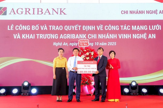 Chủ tịch HĐTV Agribank làm việc tại các chi nhánh trên địa bàn tỉnh Nghệ An, kịp thời chỉ đạo khắc phục hậu quả do bão lũ