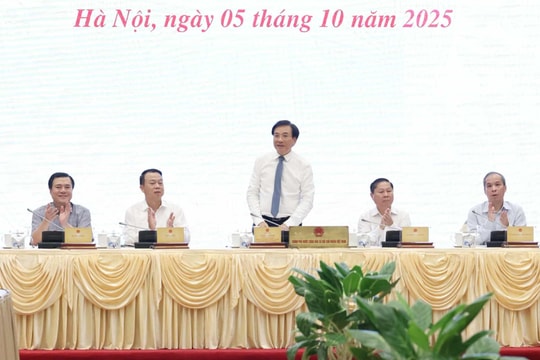 Kinh tế - xã hội 9 tháng năm 2025 tiếp tục khởi sắc, quý sau tốt hơn quý trước