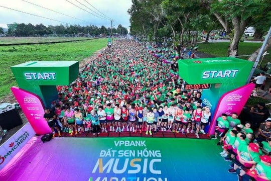 12.000 runner về đích, VPBank Đất Sen Hồng Music Marathon 2025 kết thúc ấn tượng