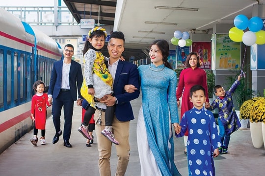 Chỉ còn khoảng 2.500 vé tàu dịp cao điểm Tết Bính Ngọ