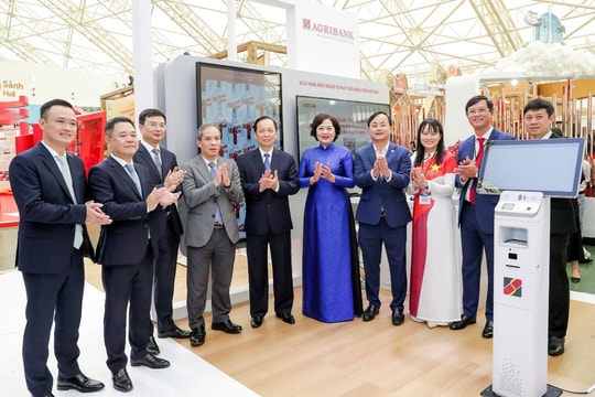 Agribank - Chủ động kiến tạo ngân hàng số, đưa dịch vụ đến từng người dân