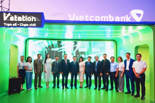 Vietcombank giới thiệu loạt tiện ích thanh toán số đến giới trẻ tại sự kiện Sóng Festival - Ngày thẻ Việt Nam 2025