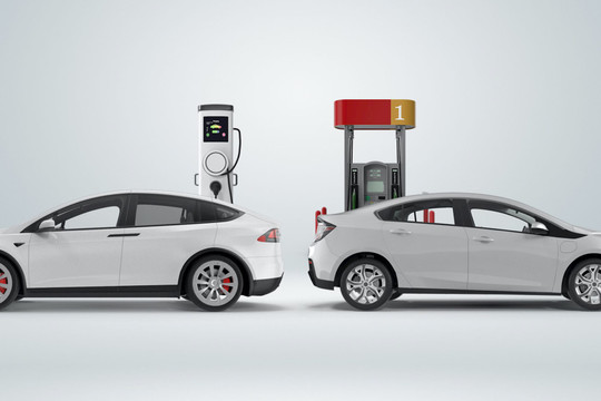 Người mua ô tô ở Việt Nam thích xe điện chạy bằng pin hơn xe hybrid