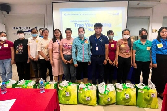 Shinhan Finance chi nhánh Phú Nhuận lan tỏa yêu thương đến người lao động công ty Hansoll Vina - Bình Dương