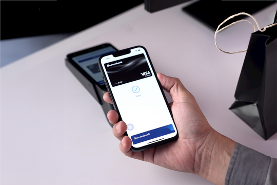 Sacombank hoàn tiền, miễn phí trả góp cho khách hàng chi tiêu thẻ visa ở nước ngoài