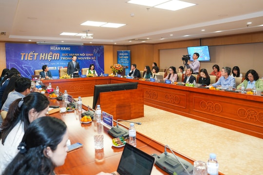 Kỷ nguyên Số: Đột phá tài chính - Tiết kiệm tới mọi người dân