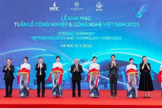 Khai mạc tuần lễ Công nghiệp và Công nghệ Việt Nam 2025