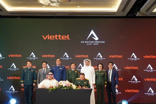 Viettel khai trương văn phòng đại diện tại Các Tiểu Vương quốc Ả-rập Thống nhất