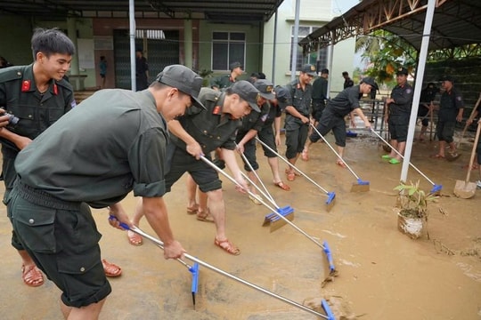 Tập trung khắc phục hậu quả, khôi phục sản xuất kinh doanh, ổn định đời sống Nhân dân sau mưa lũ tại khu vực Nam Trung Bộ