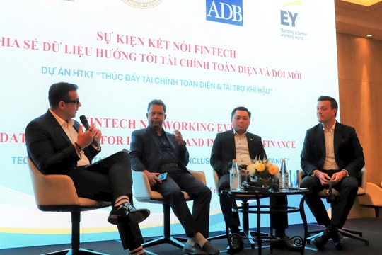 Thúc đẩy chia sẻ dữ liệu, mở rộng tài chính toàn diện