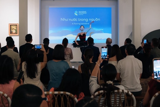 Standard Chartered tổ chức triển lãm nghệ thuật dành riêng cho khách hàng ưu tiên