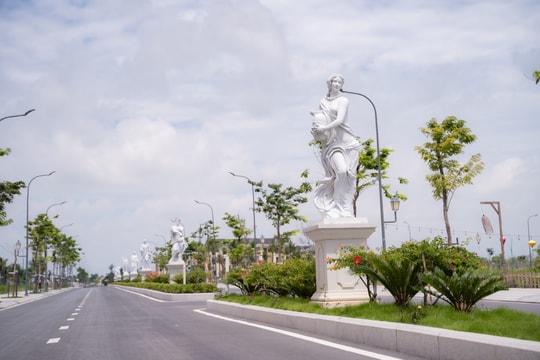 Xác lập quyền sở hữu, chuẩn hóa đặc quyền vị thế mang bản sắc cư dân Agora City