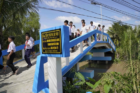 Những cây cầu nghĩa tình tại làng quê miền Tây: Giá trị nhỏ, ý nghĩa lớn