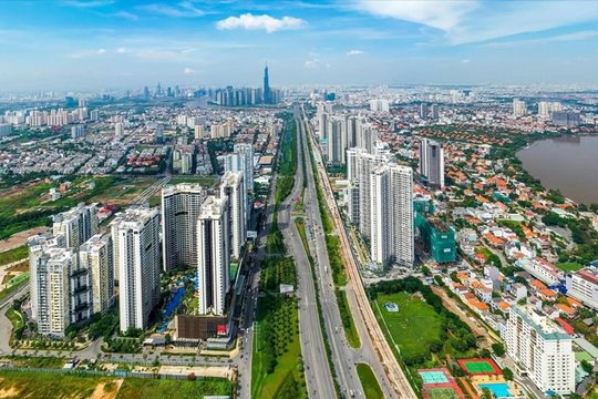 Bất động sản dân cư bước vào giai đoạn mở rộng, lợi nhuận Vinhomes, Khang Điền, Nam Long dự báo tăng mạnh