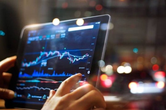 Đến 31/12/2025, trên HOSE có 5 doanh nghiệp vốn hóa trên 10 tỷ USD