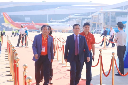 Vietjet cất nóc hangar chuẩn quốc tế, khai trương chuyến bay tới Cảng Hàng không quốc tế Long Thành