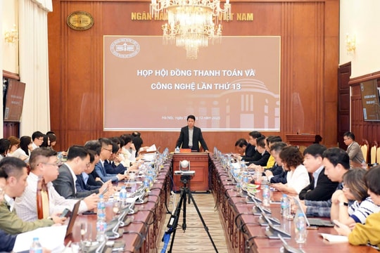 Họp Hội đồng thanh toán và công nghệ lần thứ 13