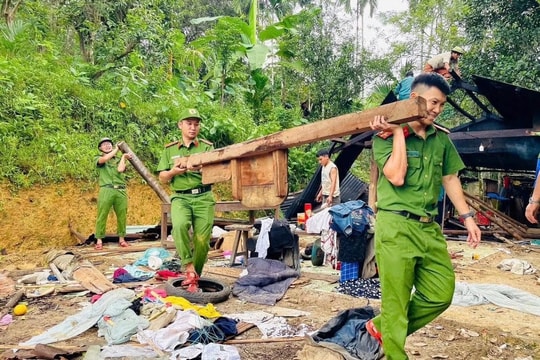 Công điện về việc tập trung khắc phục cơ sở hạ tầng, khôi phục sản xuất kinh doanh, ổn định tình hình Nhân dân sau bão lũ tại khu vực Trung Bộ