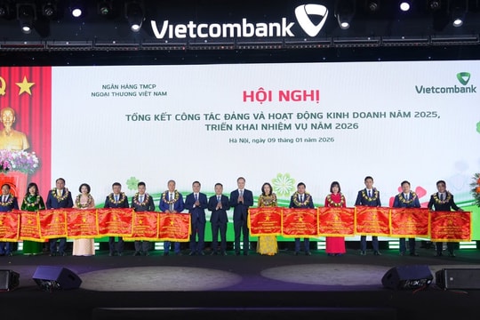 Vietcombank năm 2025: Bản lĩnh ngân hàng chủ lực trong chu kỳ vượt lên thách thức để kiến tạo cho phát triển