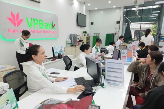 Kinh tế Việt Nam 2026: “Lách khe cửa hẹp” tín dụng và trọng tâm xoay trục tài khóa dẫn dắt tăng trưởng