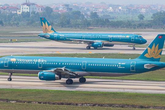 Vietnam Airlines mở bán thêm 60.000 chỗ ngồi với gần 300 chuyến bay phục vụ Tết Nguyên đán 2026