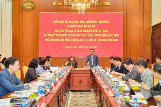 Đoàn công tác của Ban Chính sách, Chiến lược Trung ương và Thường trực Ban Chỉ đạo làm việc với Đảng ủy Ngân hàng Nhà nước về Tổng kết Nghị quyết số 05-NQ/TW