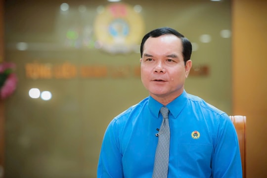 Xây dựng giai cấp công nhân Việt Nam hiện đại, lớn mạnh trong kỷ nguyên phát triển mới của dân tộc