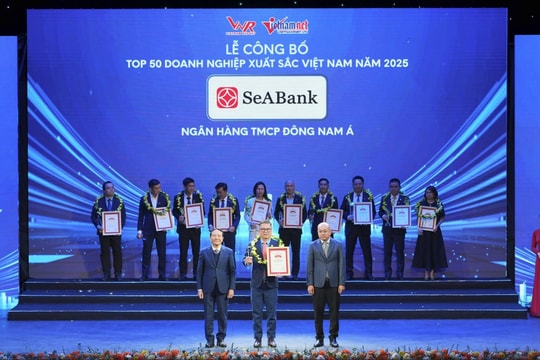 Hai giải thưởng uy tín ghi nhận chiến lược phát triển bền vững của SeABank
