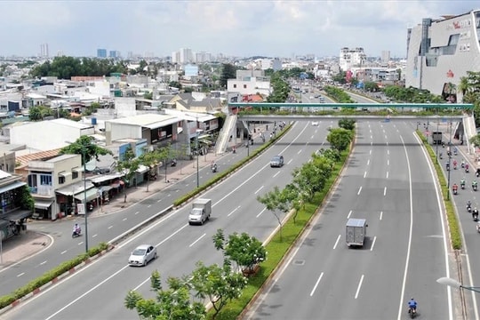 Dòng tiền nhà đầu tư theo “dấu chân” hạ tầng