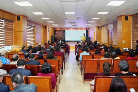 Công đoàn Ngân hàng Việt Nam gặp mặt cán bộ công đoàn các thời kỳ nhân dịp Xuân Bính Ngọ 2026