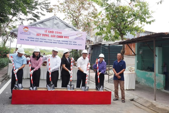 Năm mới Bính Ngọ: Nghĩ về hoạt động ý nghĩa và nhân văn chung sức xóa nhà tạm nhà dột nát của ngành Ngân hàng TP. Hồ Chí Minh và động lực để hoàn thành tốt nhiệm vụ năm 2026