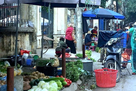Giá cả hàng hóa ổn định trước, trong và sau Tết