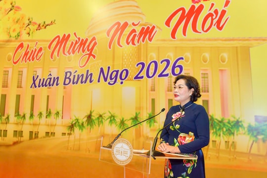 Thống đốc Nguyễn Thị Hồng gặp mặt, chúc Tết cán bộ, công chức và viên chức trong ngành Ngân hàng