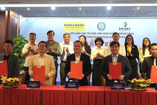 Habitat for Humanity Vietnam và Liên hiệp các tổ chức hữu nghị thành phố Đà Nẵng ký MoU