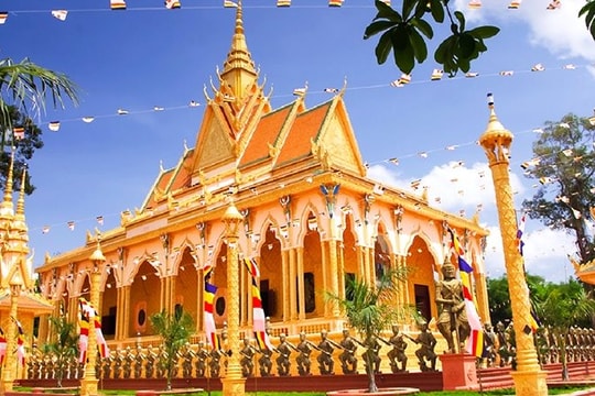 Thủ tướng gửi thư chúc mừng đồng bào dân tộc Khmer dịp Tết Chôl Chnăm Thmây
