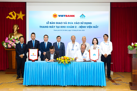 Vietbank tài trợ thang máy cho Bệnh viện Mắt TP. Hồ Chí Minh