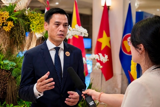 Chuyến công tác tham dự Hội nghị Cấp cao ASEAN lần thứ 48: Mở ra tiền đề và xung lực thuận lợi cho quan hệ Việt Nam với các đối tác