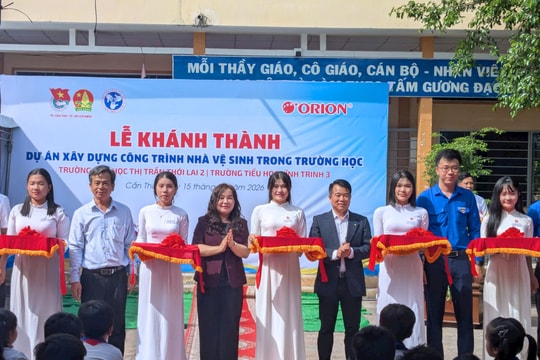 Orion trao tặng 2 công trình Nhà vệ sinh học đường tại Cần Thơ